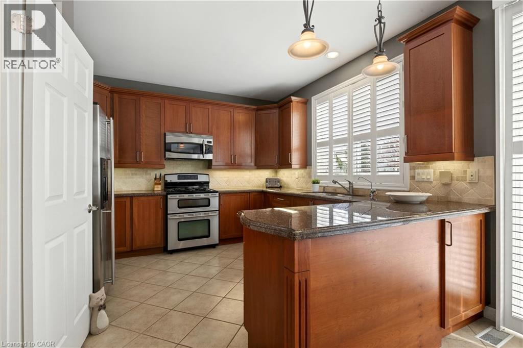 1326 Pepperbush Place, Oakville, Ontario  L6M 4B7 - Photo 13 - 40810851