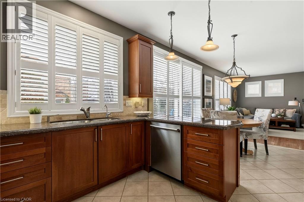 1326 Pepperbush Place, Oakville, Ontario  L6M 4B7 - Photo 15 - 40810851