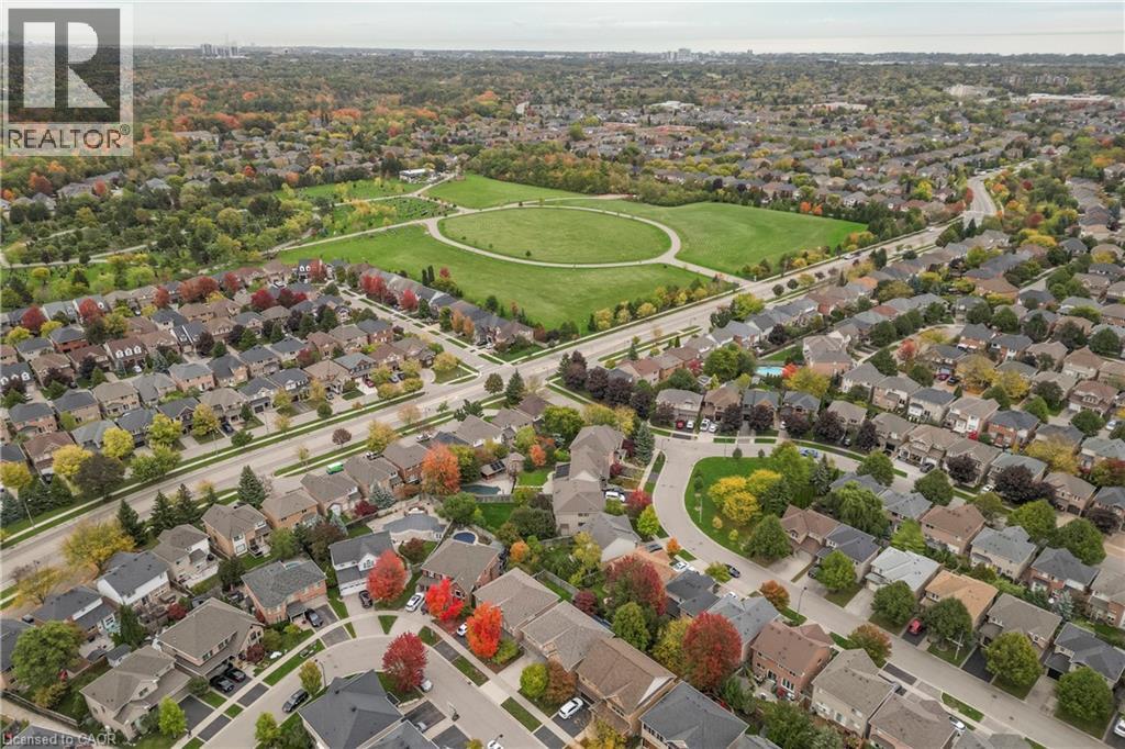 1326 Pepperbush Place, Oakville, Ontario  L6M 4B7 - Photo 46 - 40810851