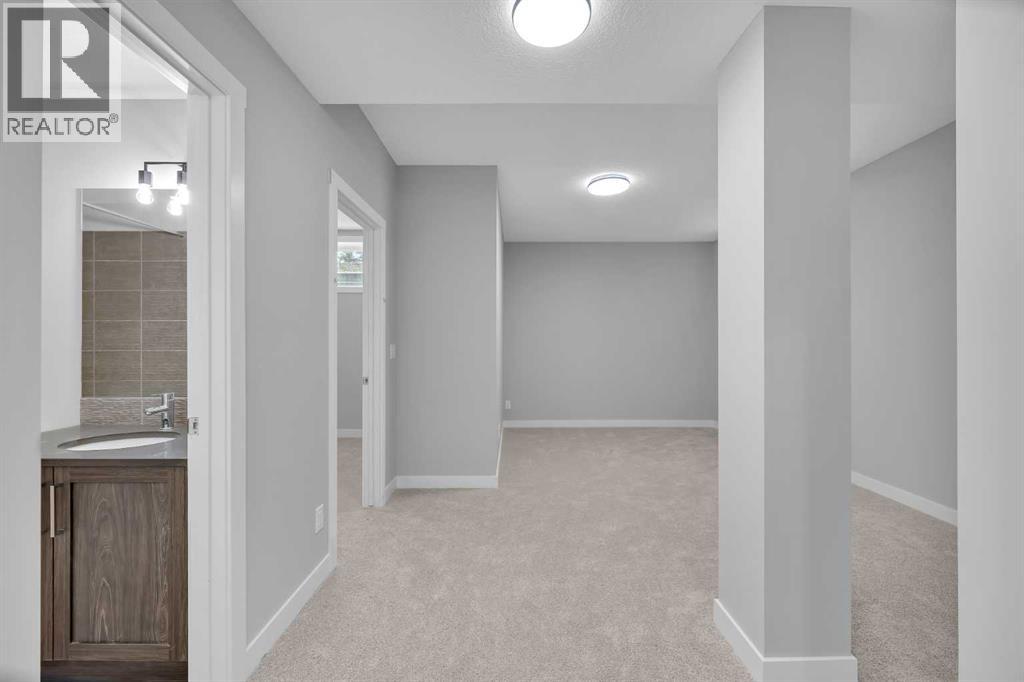 148 Crimson Ridge Place Nw, Calgary, Alberta  T3L 0K4 - Photo 10 - A2293407