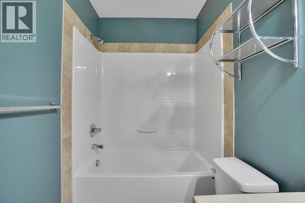 1236, 1540 Sherwood Boulevard NW, Calgary, Alberta  T3R 0K5 - Photo 34 - A2296099