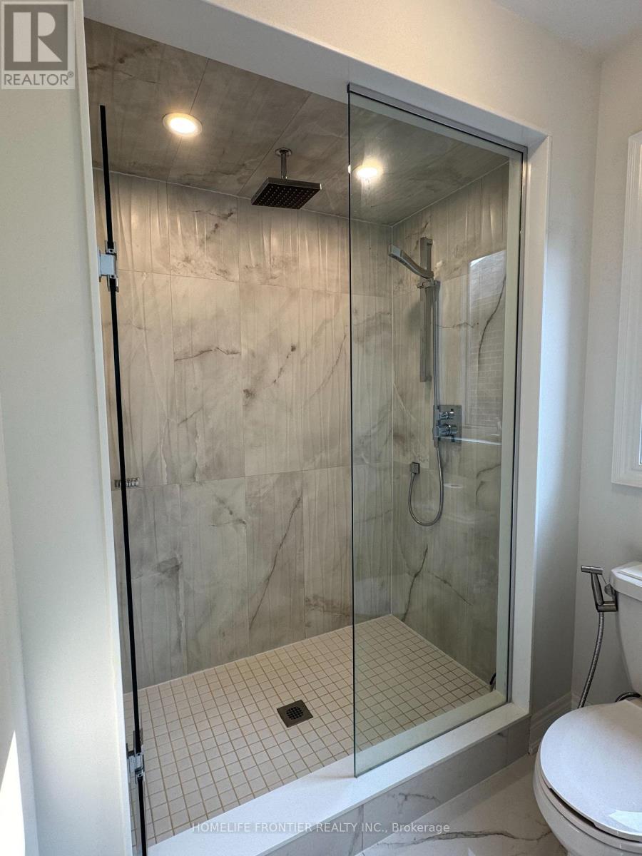 296 Ben Sinclair Avenue, East Gwillimbury, Ontario  L9N 0Z1 - Photo 26 - N12928538