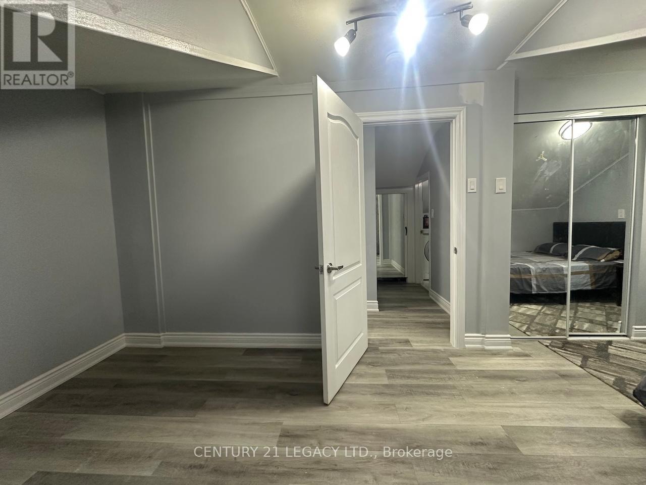 398 Albion Road, Toronto, Ontario  M9W 3P5 - Photo 13 - W12930558