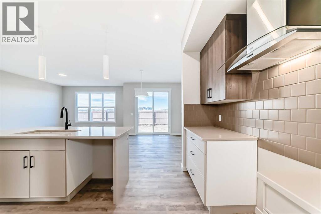 35 Bartlett Crescent Se, Calgary, Alberta  T3S 0P6 - Photo 10 - A2285687