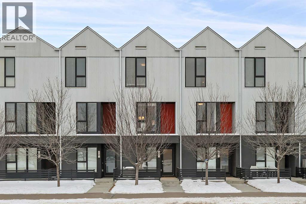 3525 69 Street NW, Calgary, Alberta