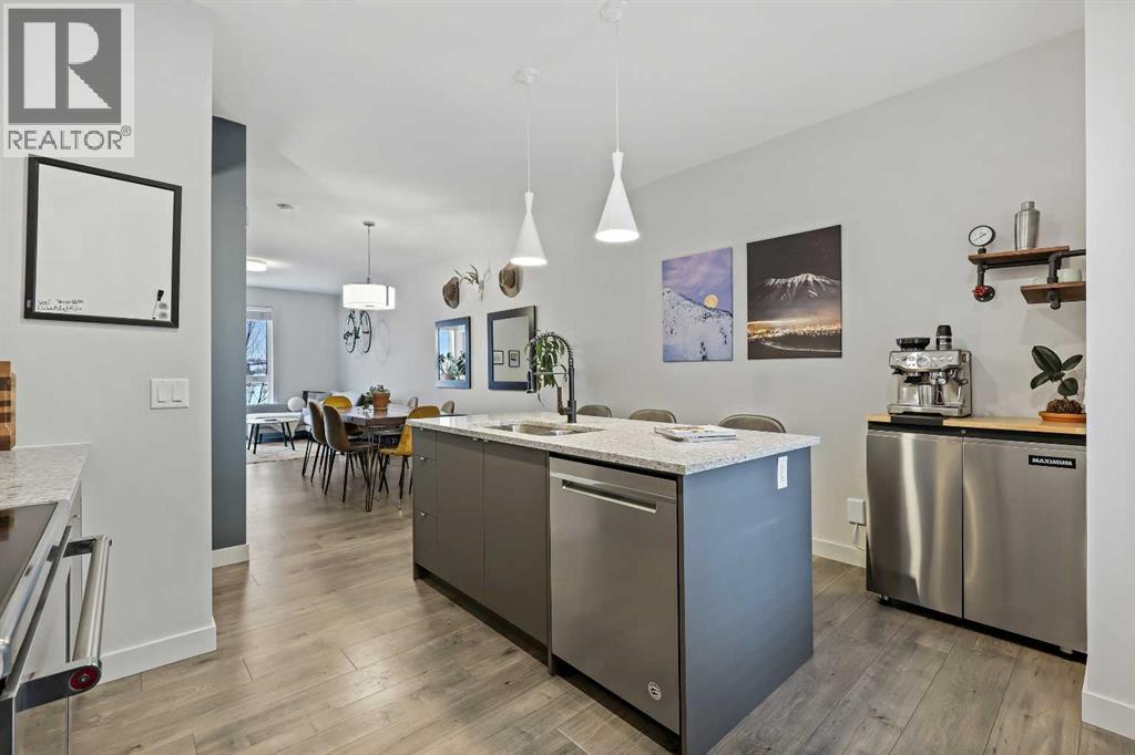 3525 69 Street NW, Calgary, Alberta  T3B 6E8 - Photo 10 - A2292107