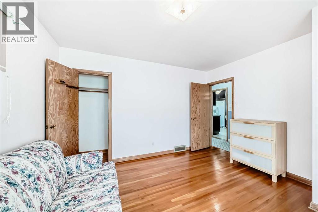 2231 Crestwood Road Se, Calgary, Alberta  T2C 0C7 - Photo 20 - A2295994