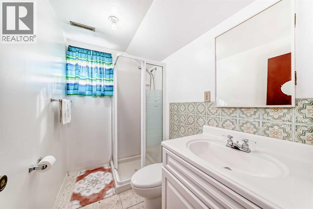 2231 Crestwood Road Se, Calgary, Alberta  T2C 0C7 - Photo 35 - A2295994