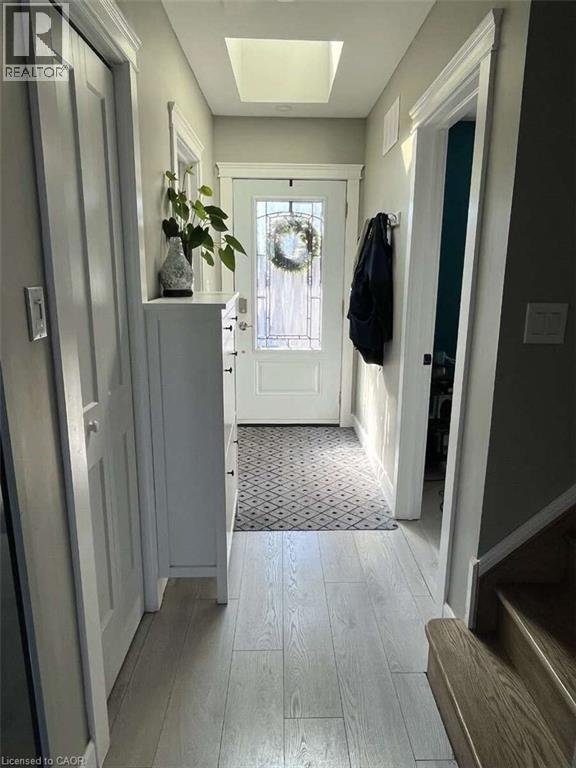 735 Beach Boulevard, Hamilton, Ontario  L8H 6Y5 - Photo 8 - 40811644