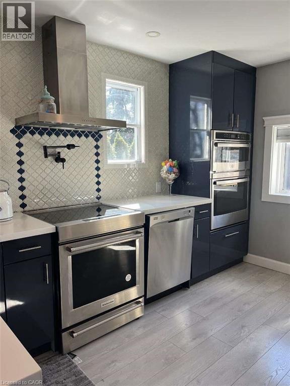 735 Beach Boulevard, Hamilton, Ontario  L8H 6Y5 - Photo 5 - 40811644