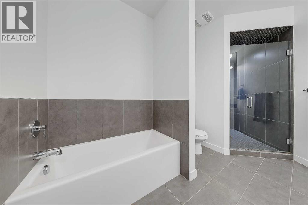 454 15 Avenue NE, Calgary, Alberta  T2E 4Z8 - Photo 17 - A2282630