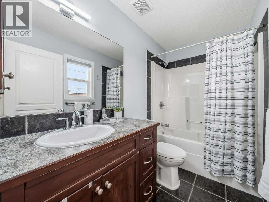 115 Canals Circle Sw, Airdrie, Alberta  T4B 3E8 - Photo 26 - A2296719