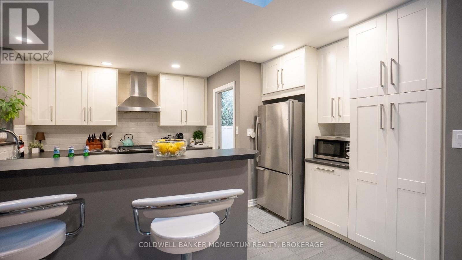 984 Plantation Road, London North, Ontario  N6H 2Y4 - Photo 9 - X12932258