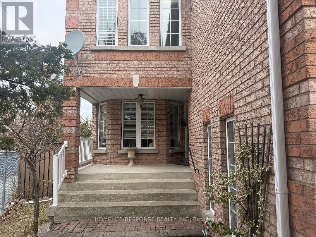 Main And Upper - 306 Cossack Crescent, Mississauga, Ontario  L5B 4C2 - Photo 47 - W12668550