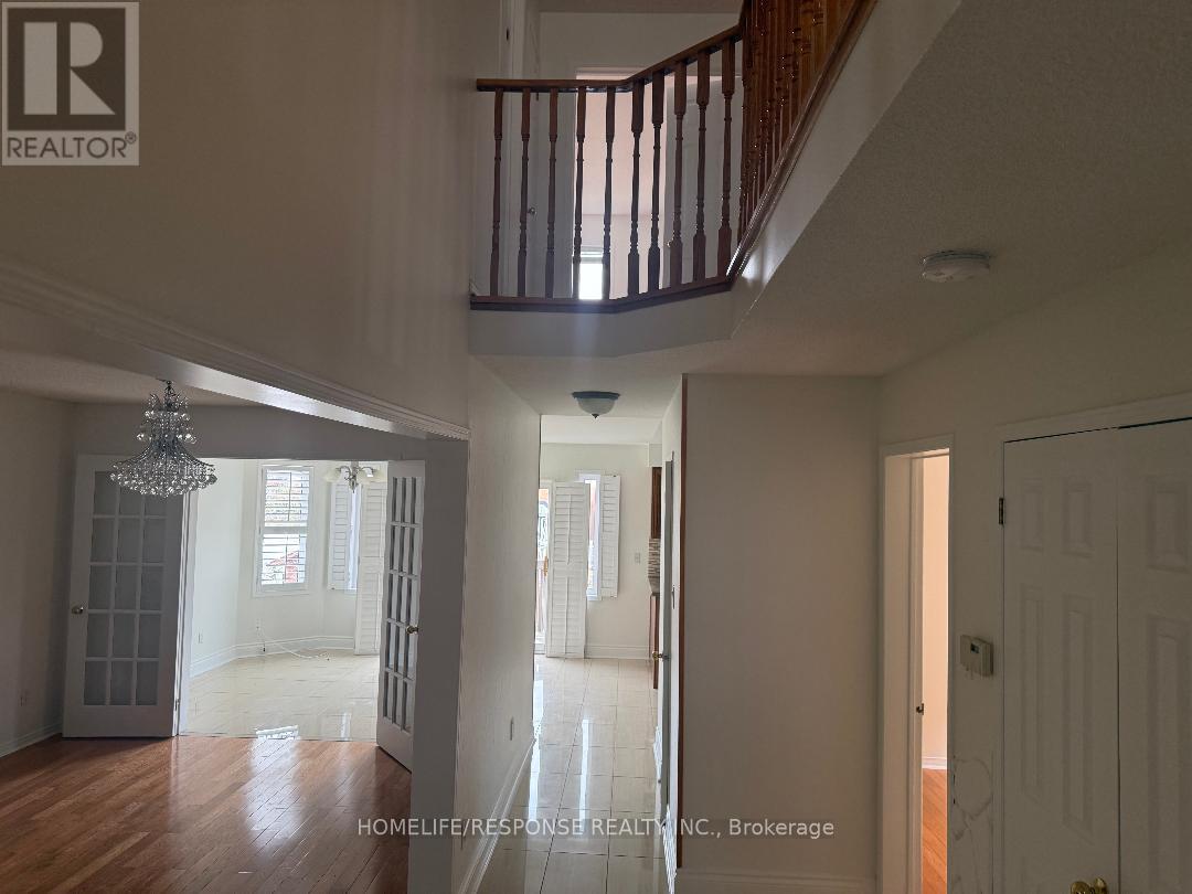 Main And Upper - 306 Cossack Crescent, Mississauga, Ontario  L5B 4C2 - Photo 48 - W12668550