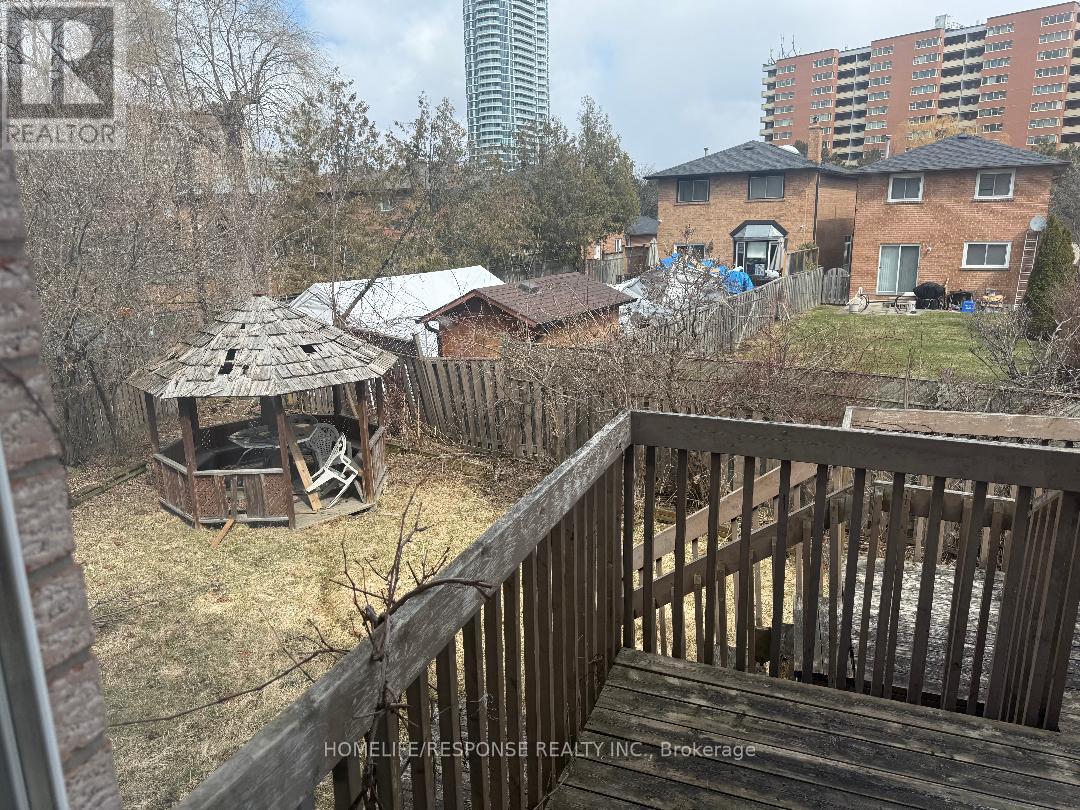 Main And Upper - 306 Cossack Crescent, Mississauga, Ontario  L5B 4C2 - Photo 34 - W12668550