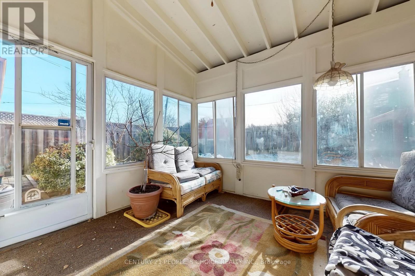 35 Westhumber Boulevard, Toronto, Ontario  M9W 3M5 - Photo 28 - W12932260