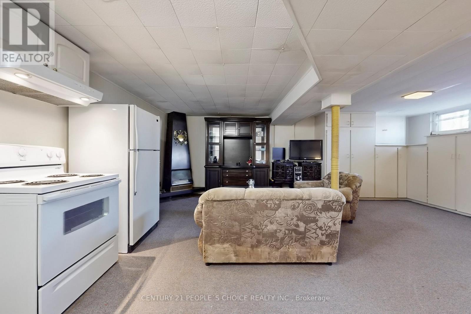 35 Westhumber Boulevard, Toronto, Ontario  M9W 3M5 - Photo 32 - W12932260