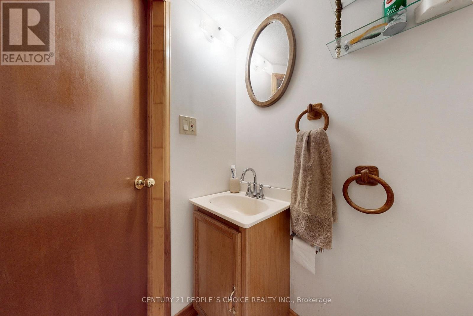 35 Westhumber Boulevard, Toronto, Ontario  M9W 3M5 - Photo 42 - W12932260