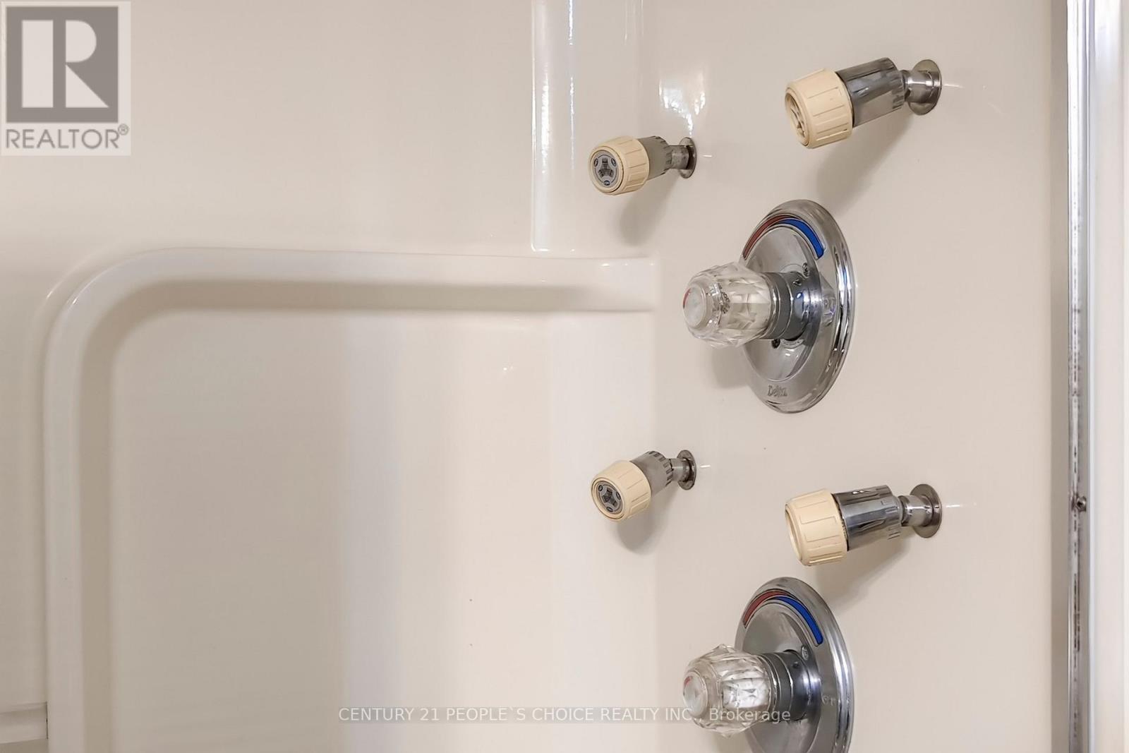 35 Westhumber Boulevard, Toronto, Ontario  M9W 3M5 - Photo 48 - W12932260