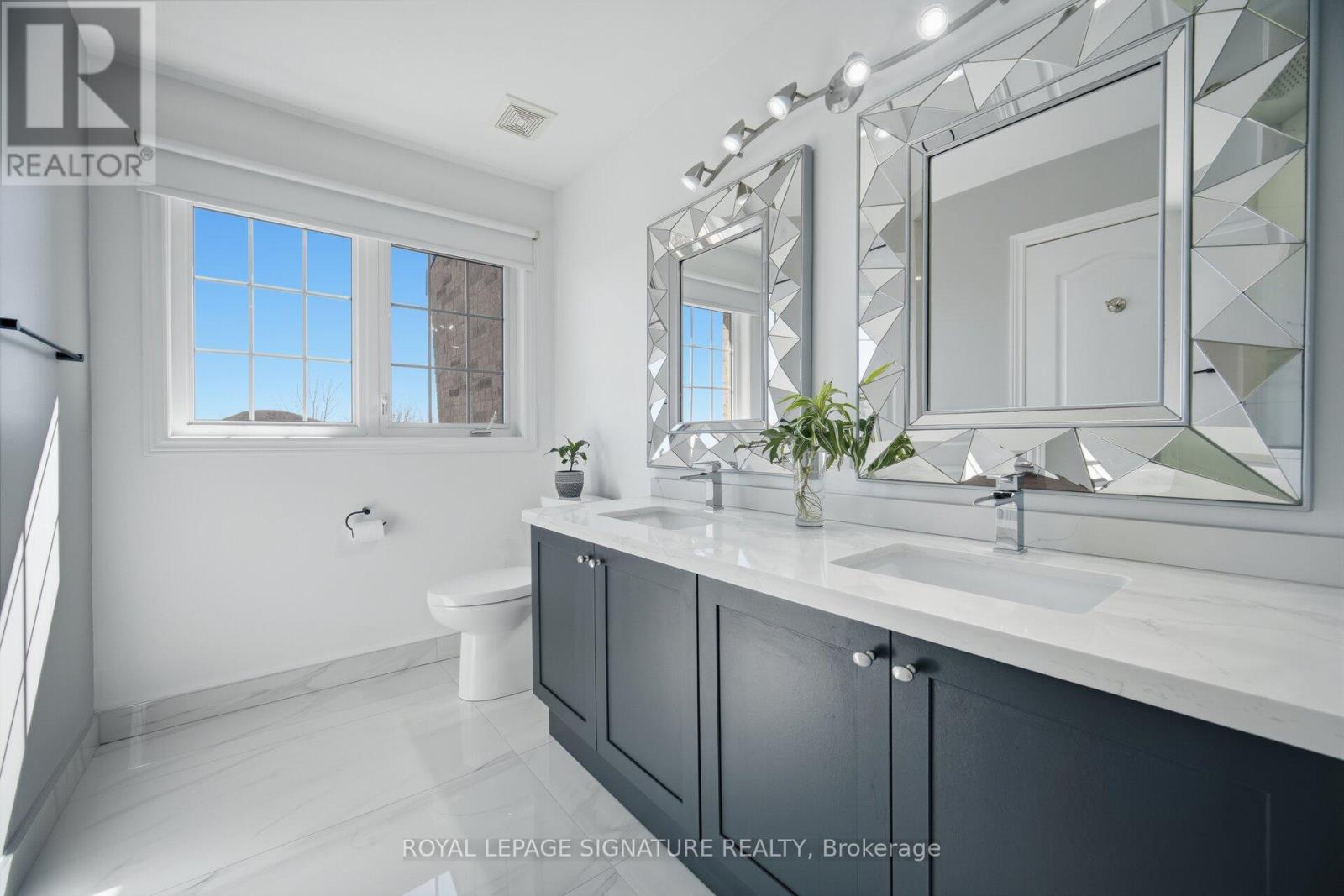 7 Cedarbrook Road, Brampton, Ontario  L6R 0C3 - Photo 24 - W12932272