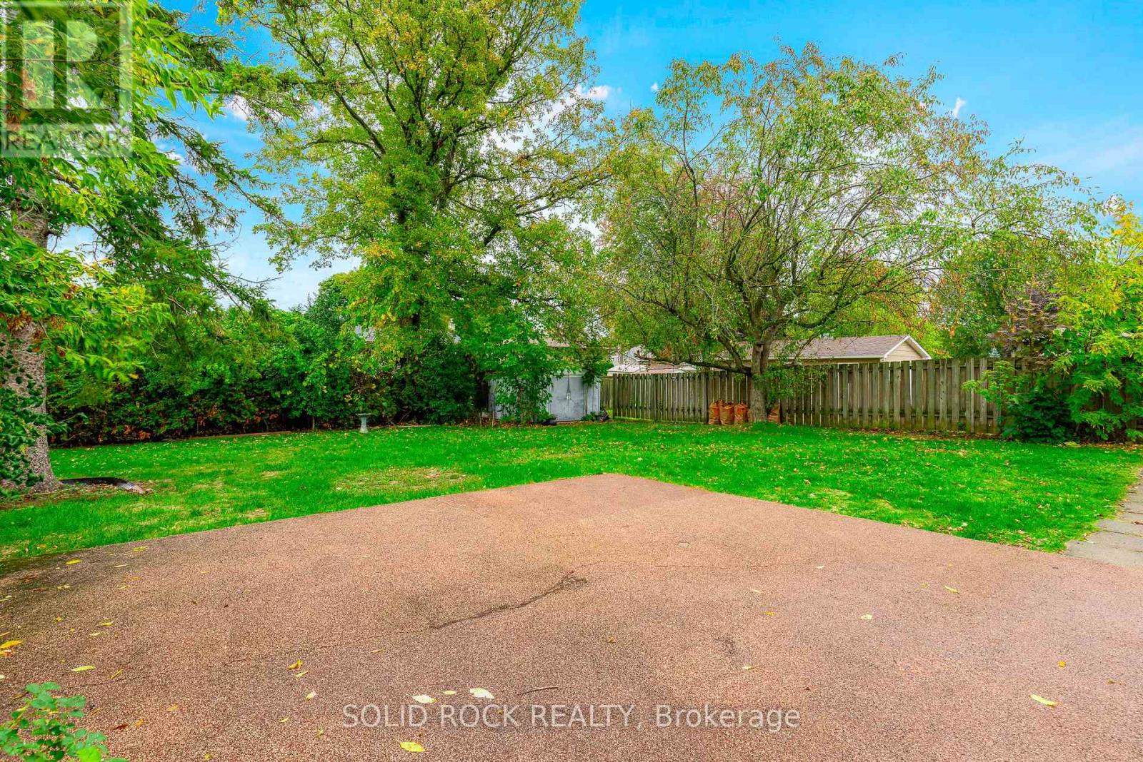 1301 Alwington Street, Brockville, Ontario  K6V 6A5 - Photo 33 - X12694260