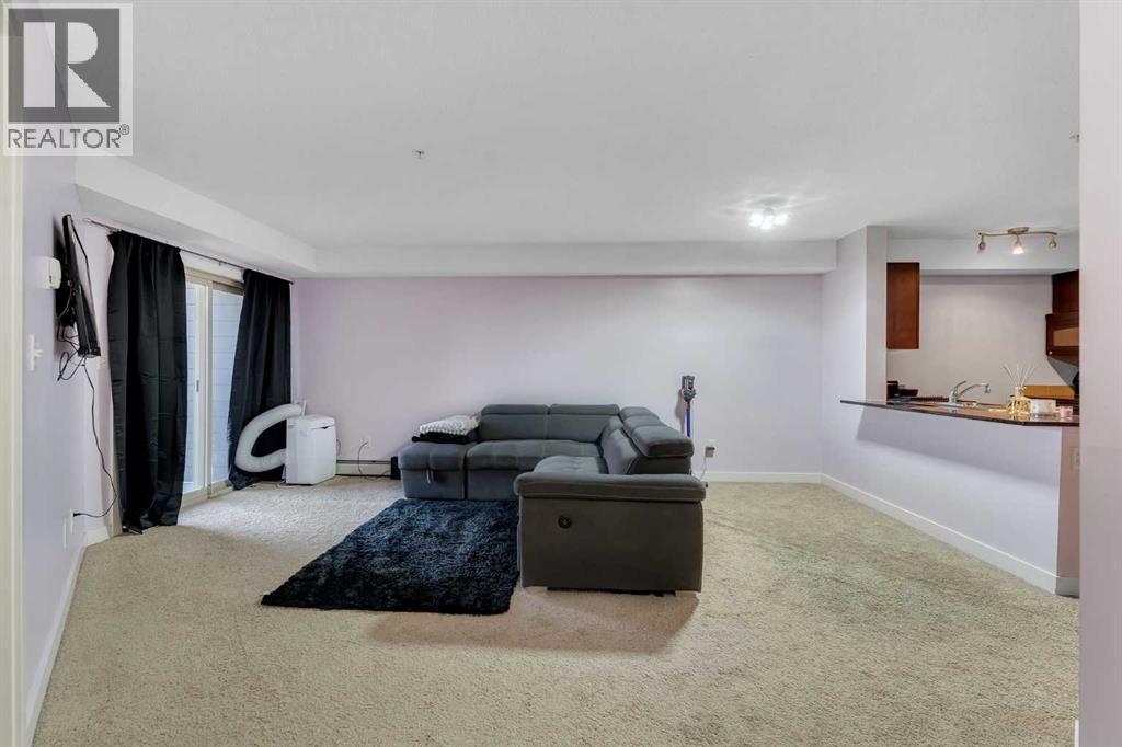 318, 7210 80 Avenue NE, Calgary, Alberta  T3J 0n7 - Photo 9 - A2293337