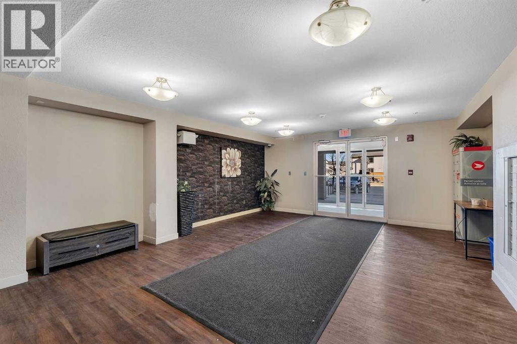 318, 7210 80 Avenue NE, Calgary, Alberta  T3J 0n7 - Photo 5 - A2293337