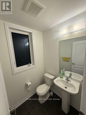 116 Velvet Way, Thorold, Ontario L2V 0P3 - Photo 3 - X12932268