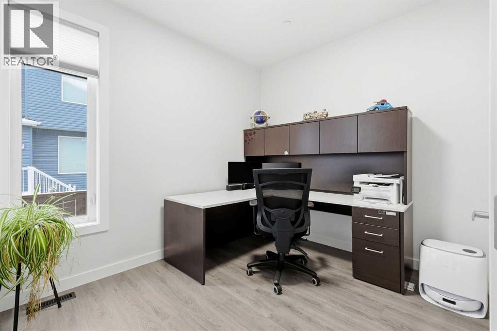 55 Hotchkiss Row Se, Calgary, Alberta  T3S 0J5 - Photo 17 - A2269363