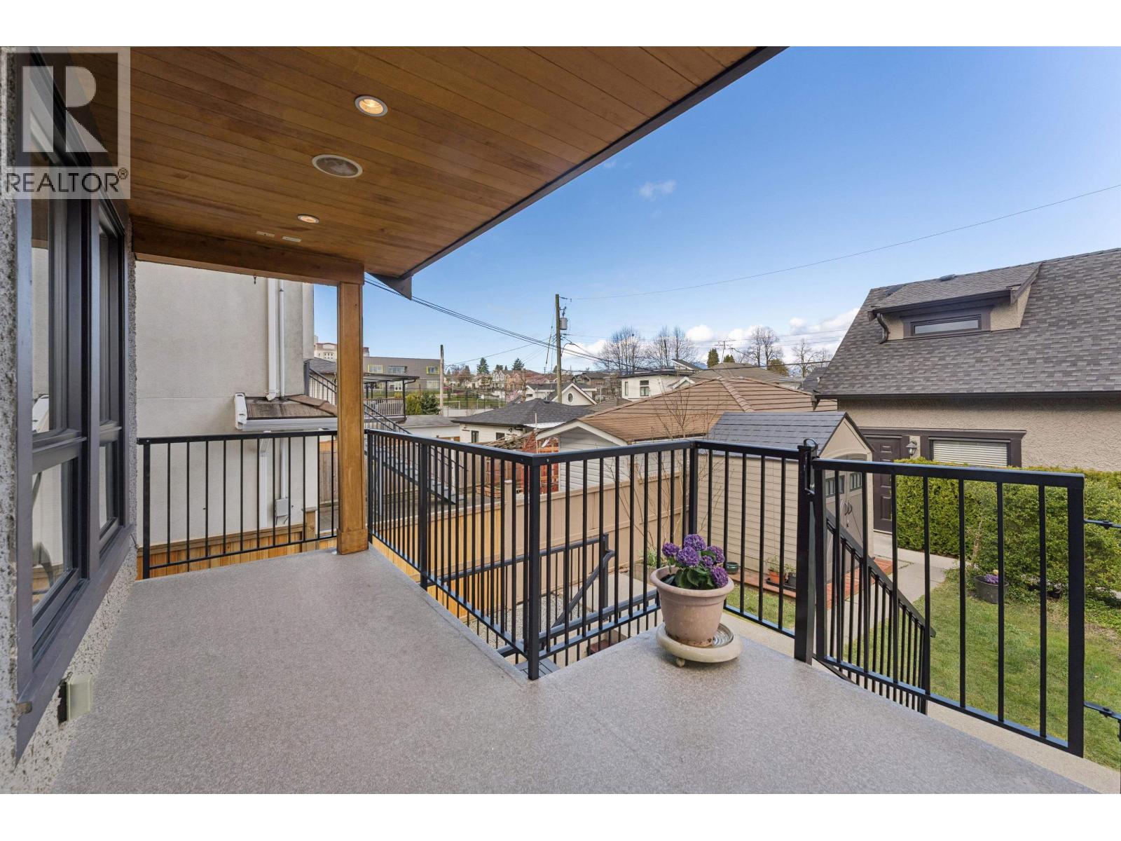 3233 Grant Street, Vancouver, British Columbia  V5K 3J1 - Photo 31 - R3102908