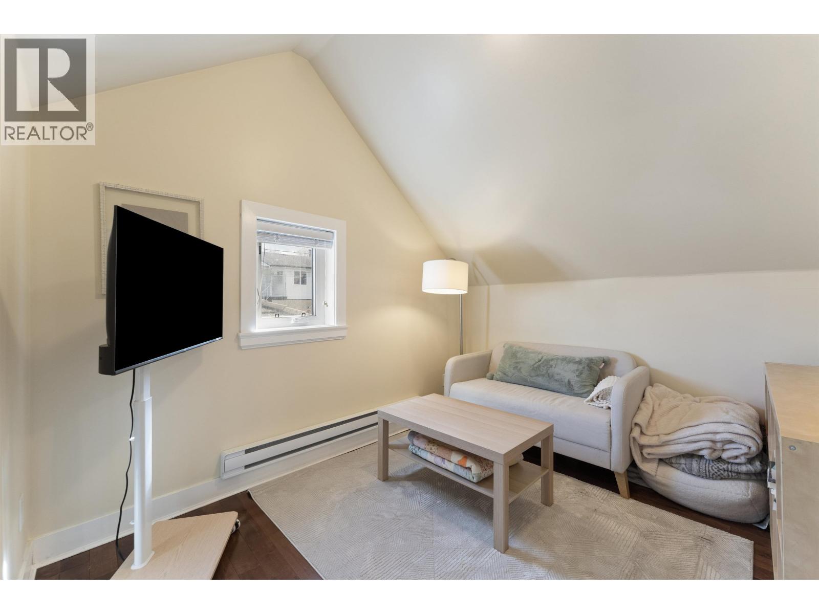 3233 Grant Street, Vancouver, British Columbia  V5K 3J1 - Photo 36 - R3102908