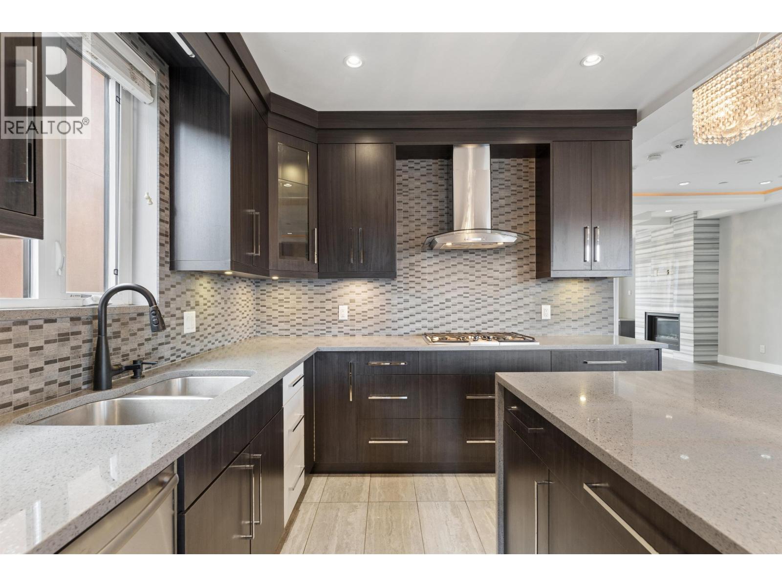 3233 Grant Street, Vancouver, British Columbia  V5K 3J1 - Photo 13 - R3102908