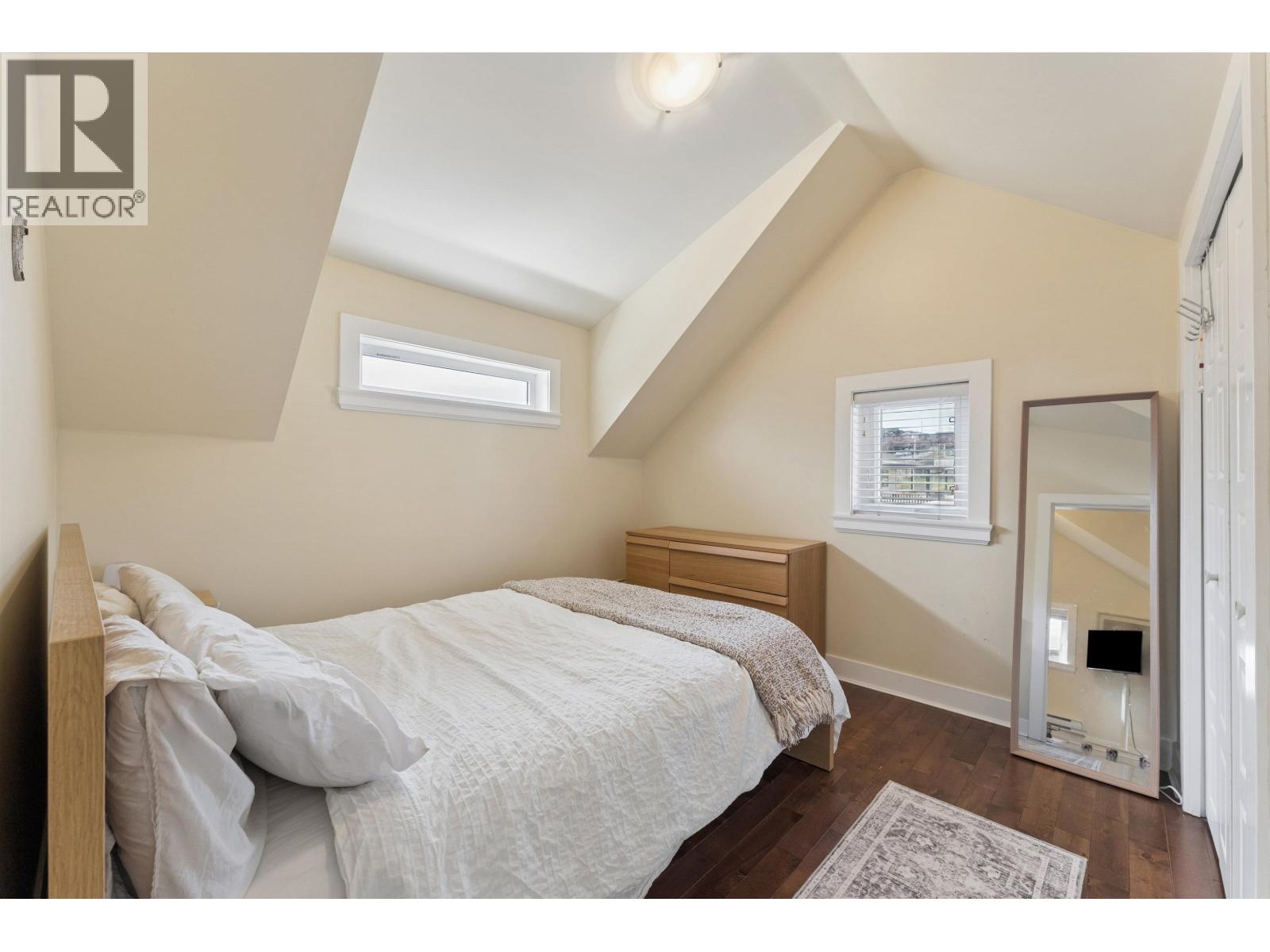 3233 Grant Street, Vancouver, British Columbia  V5K 3J1 - Photo 35 - R3102908