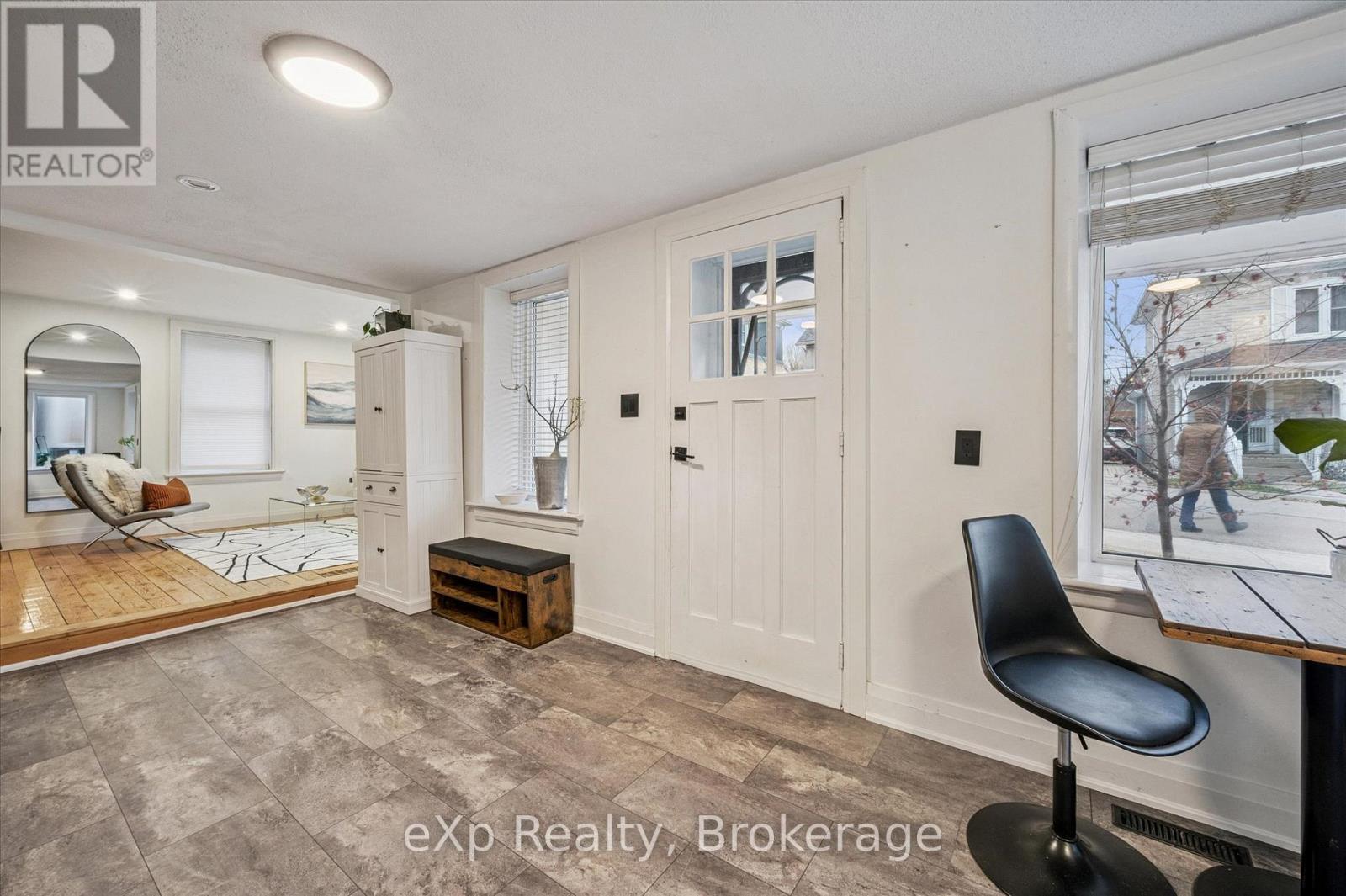 20 Bergey Street, Cambridge, Ontario  N3C 1P6 - Photo 9 - X12932298