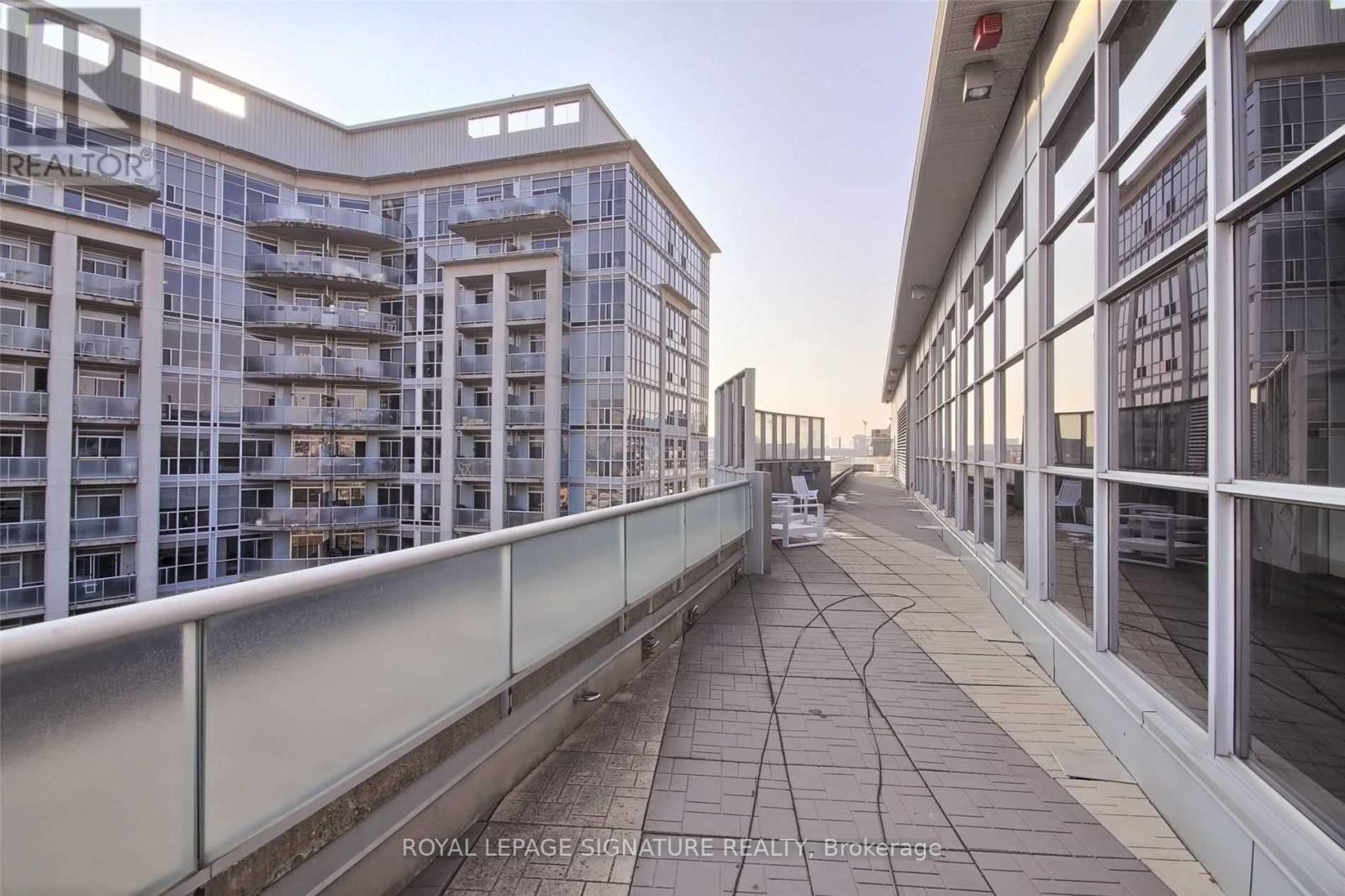 421 - 1 Shaw Street, Toronto, Ontario  M6K 0A1 - Photo 33 - C12932314