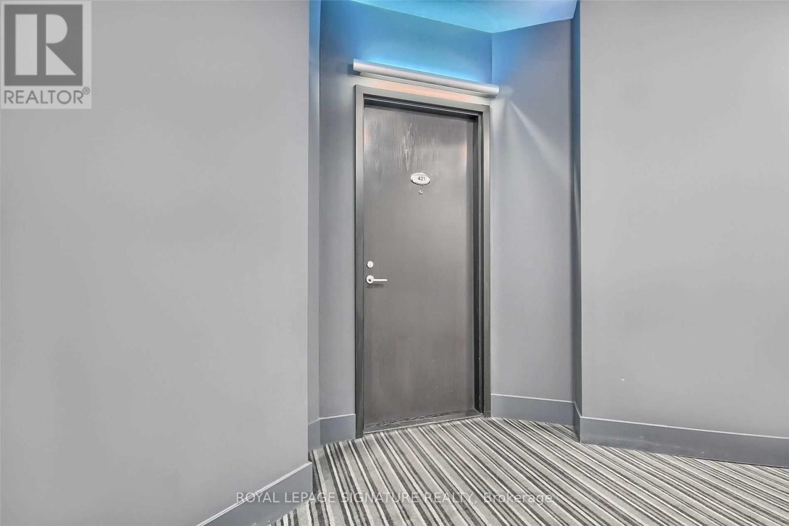 421 - 1 Shaw Street, Toronto, Ontario  M6K 0A1 - Photo 7 - C12932314