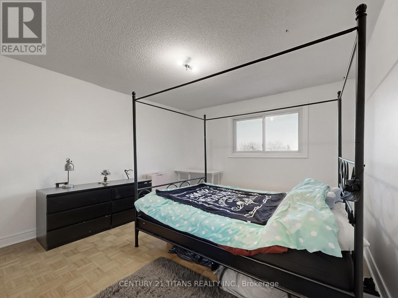 1640 Tawnberry Street, Pickering, Ontario  L1X 2C2 - Photo 24 - E12932310