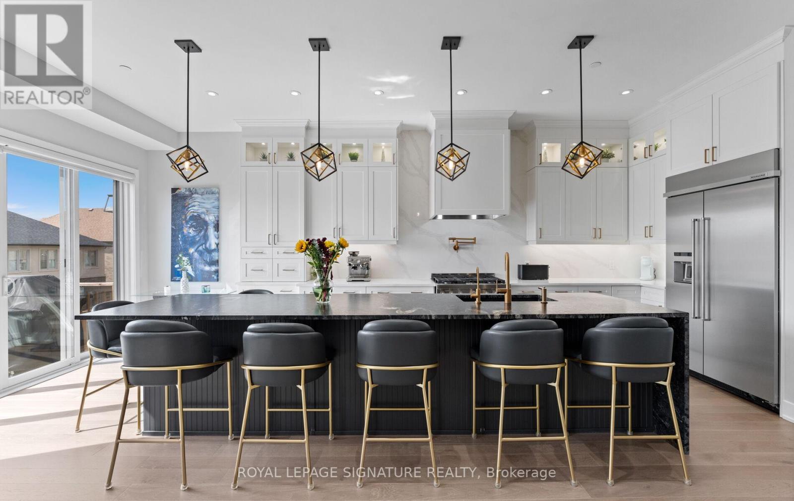 29 Sikura Circle, Aurora, Ontario  L4G 3Y8 - Photo 8 - N12786198