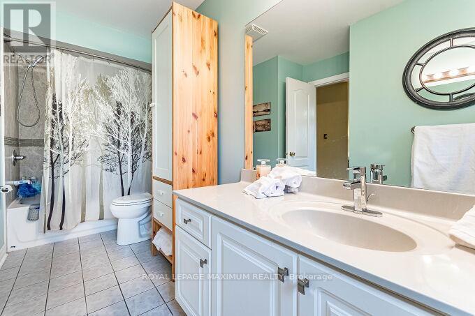 50 Panorama Crescent, Vaughan, Ontario  L4H 1J9 - Photo 18 - N12917024