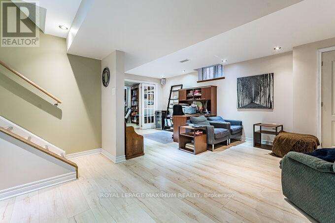 50 Panorama Crescent, Vaughan, Ontario  L4H 1J9 - Photo 22 - N12917024