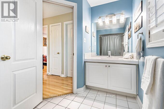 50 Panorama Crescent, Vaughan, Ontario  L4H 1J9 - Photo 20 - N12917024