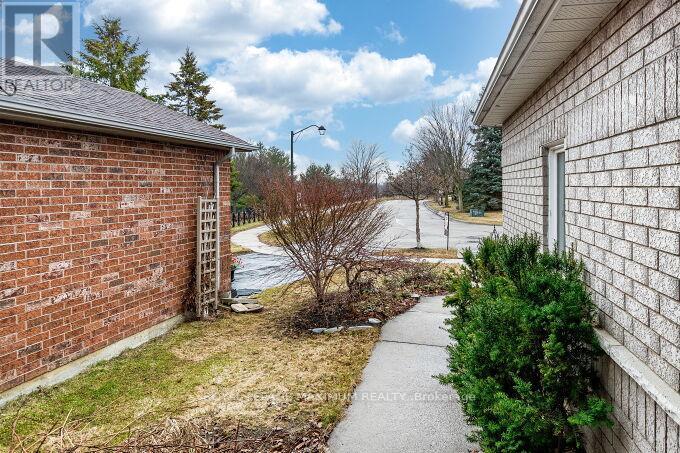 50 Panorama Crescent, Vaughan, Ontario  L4H 1J9 - Photo 36 - N12917024