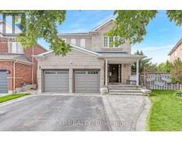 915 OAKTREE CRESCENT, Newmarket, Ontario