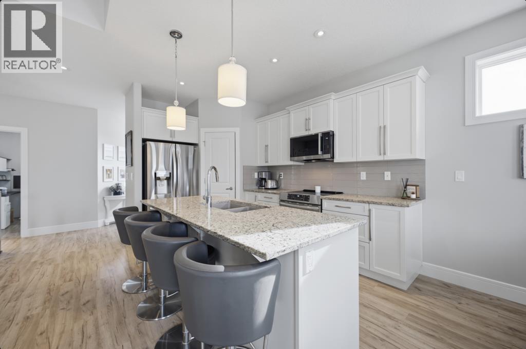 2 Vernon Close, Red Deer, Alberta  T4R 0N3 - Photo 11 - A2294024