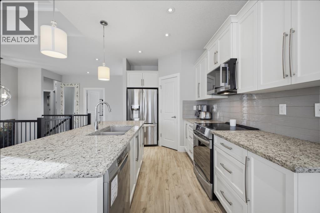 2 Vernon Close, Red Deer, Alberta  T4R 0N3 - Photo 12 - A2294024