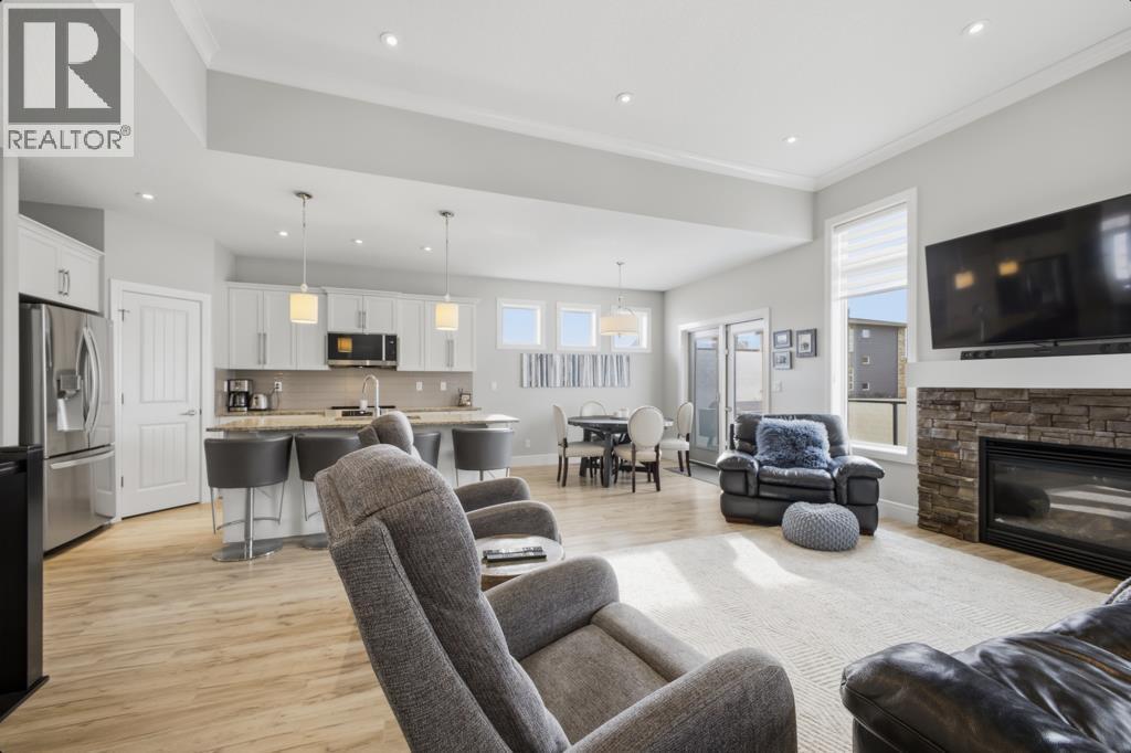 2 Vernon Close, Red Deer, Alberta  T4R 0N3 - Photo 7 - A2294024