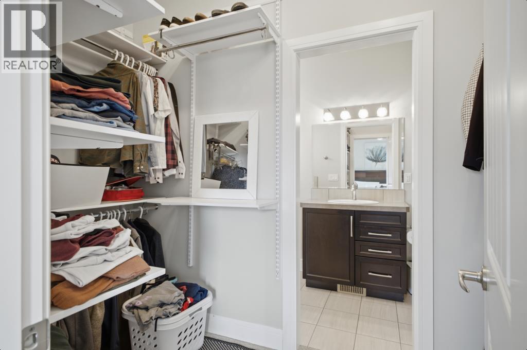 2 Vernon Close, Red Deer, Alberta  T4R 0N3 - Photo 25 - A2294024