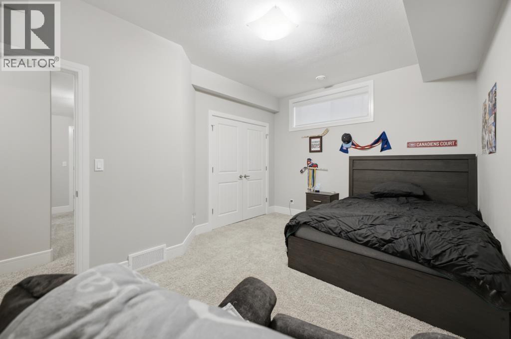 2 Vernon Close, Red Deer, Alberta  T4R 0N3 - Photo 37 - A2294024