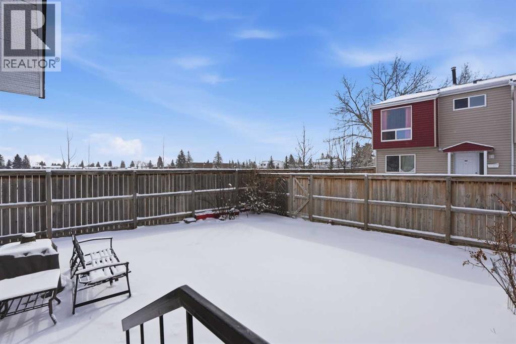 43, 5425 Pensacola Crescent Se, Calgary, Alberta  T2A 2G7 - Photo 3 - A2291611